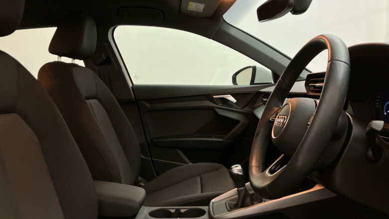 Audi A3 30 TFSI Technik 5dr Petrol Hatchback